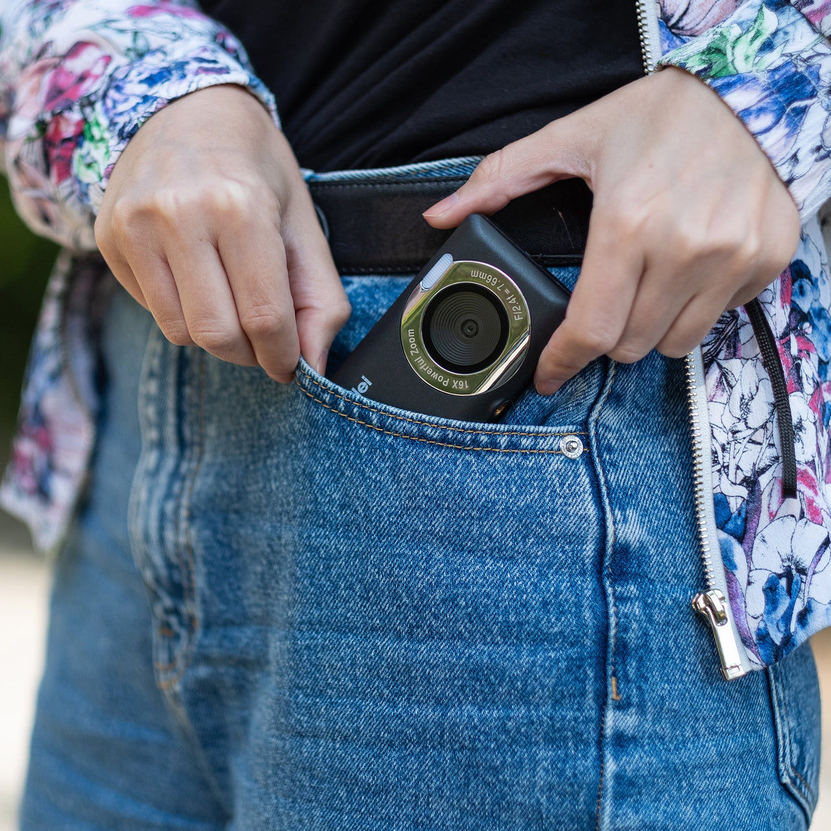 B-Ware Compactline Pocket Digitalkamera Schwarz